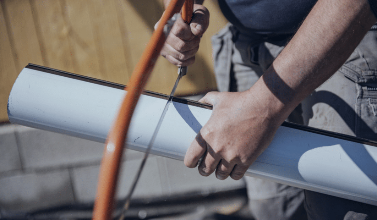 how to cut gutters